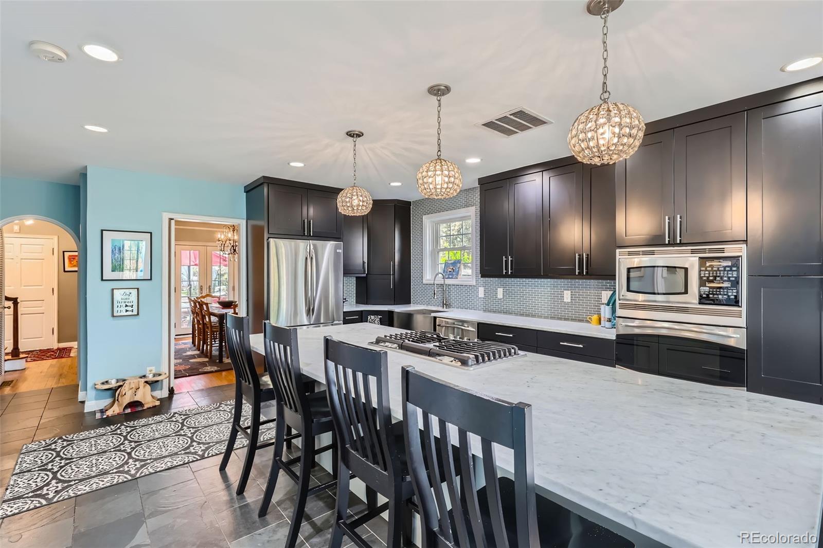 MLS Image #12 for 2060  ash street,denver, Colorado