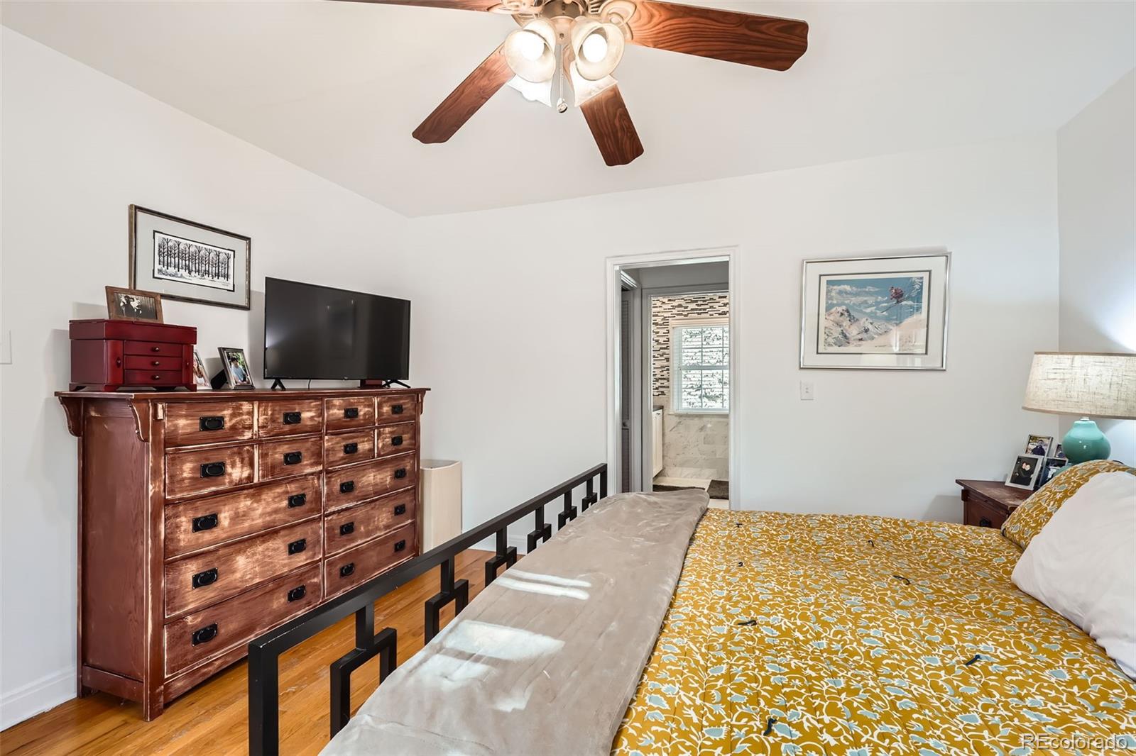 MLS Image #15 for 2060  ash street,denver, Colorado