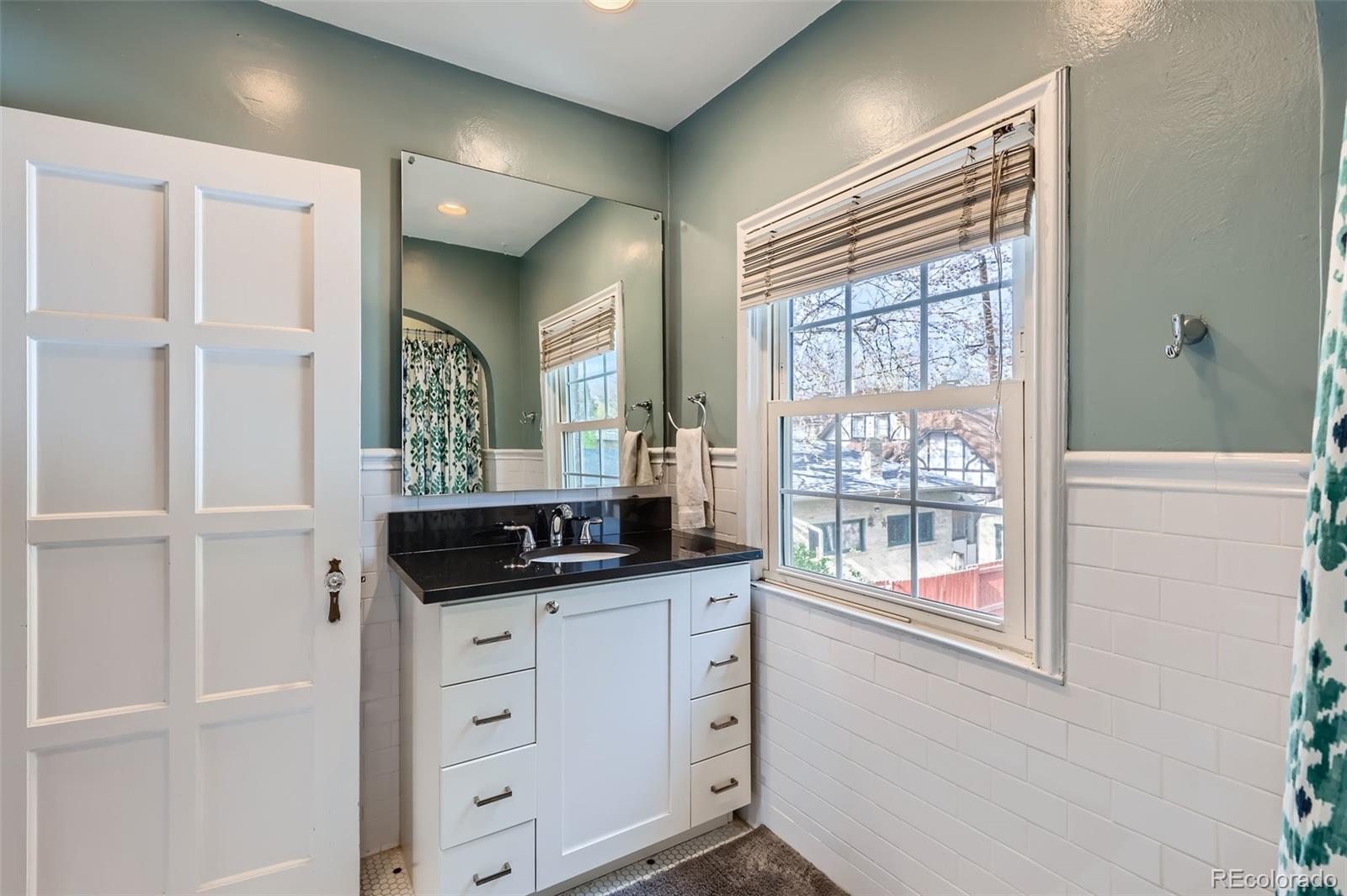 MLS Image #25 for 2060  ash street,denver, Colorado