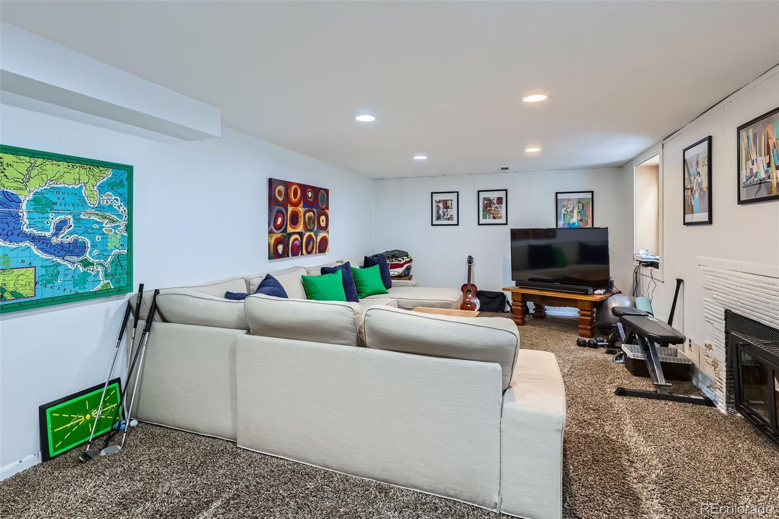 MLS Image #28 for 2060  ash street,denver, Colorado