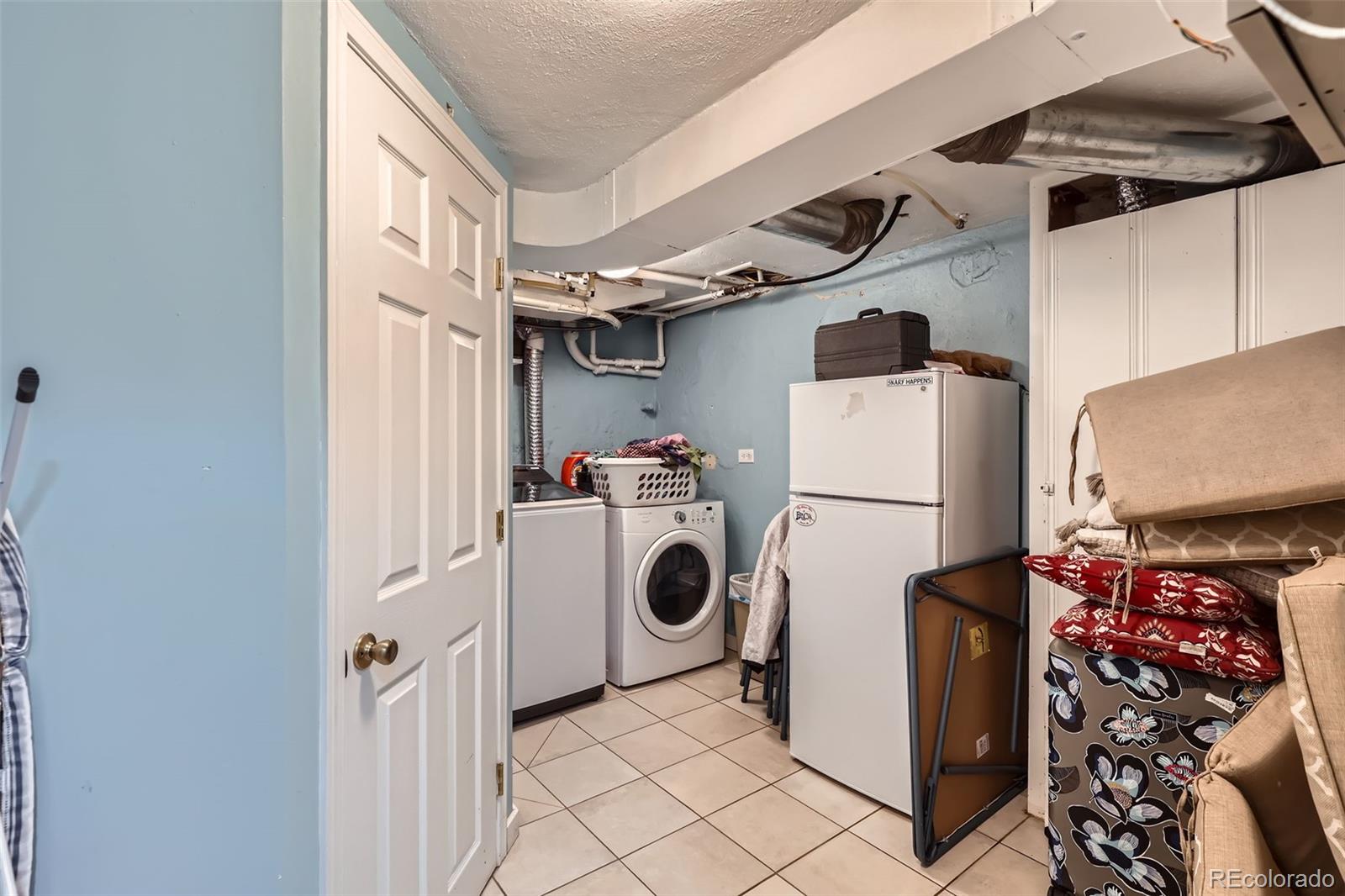 MLS Image #32 for 2060  ash street,denver, Colorado