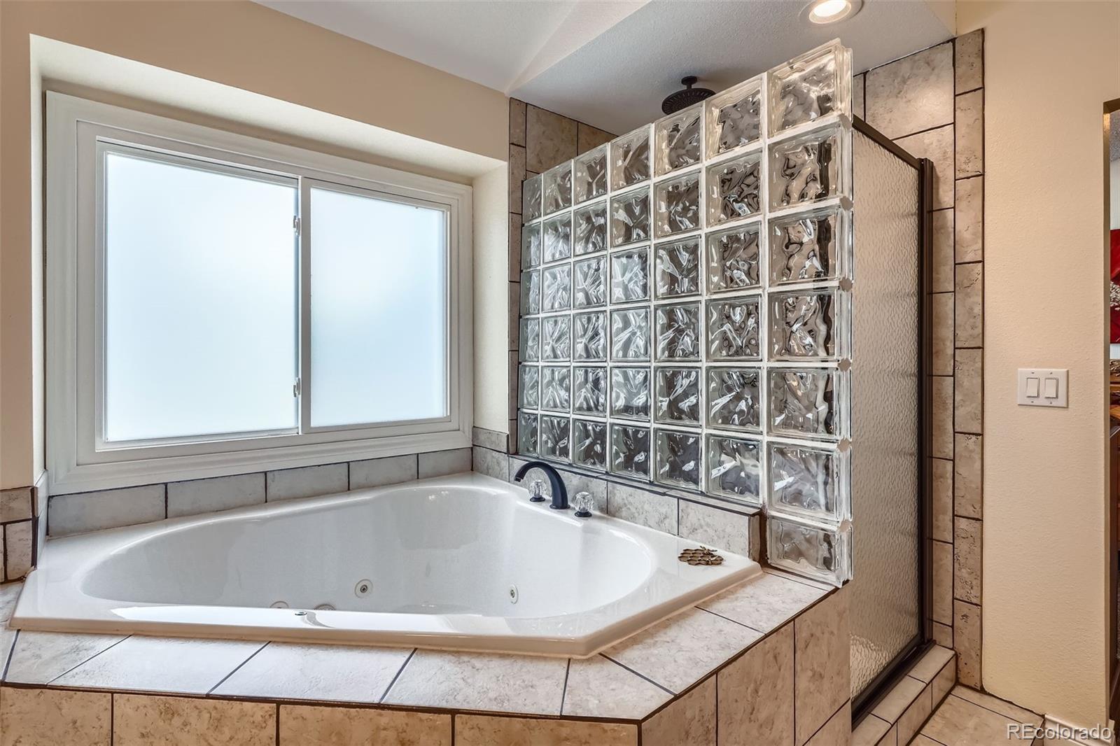 MLS Image #16 for 5604 s lisbon way,centennial, Colorado