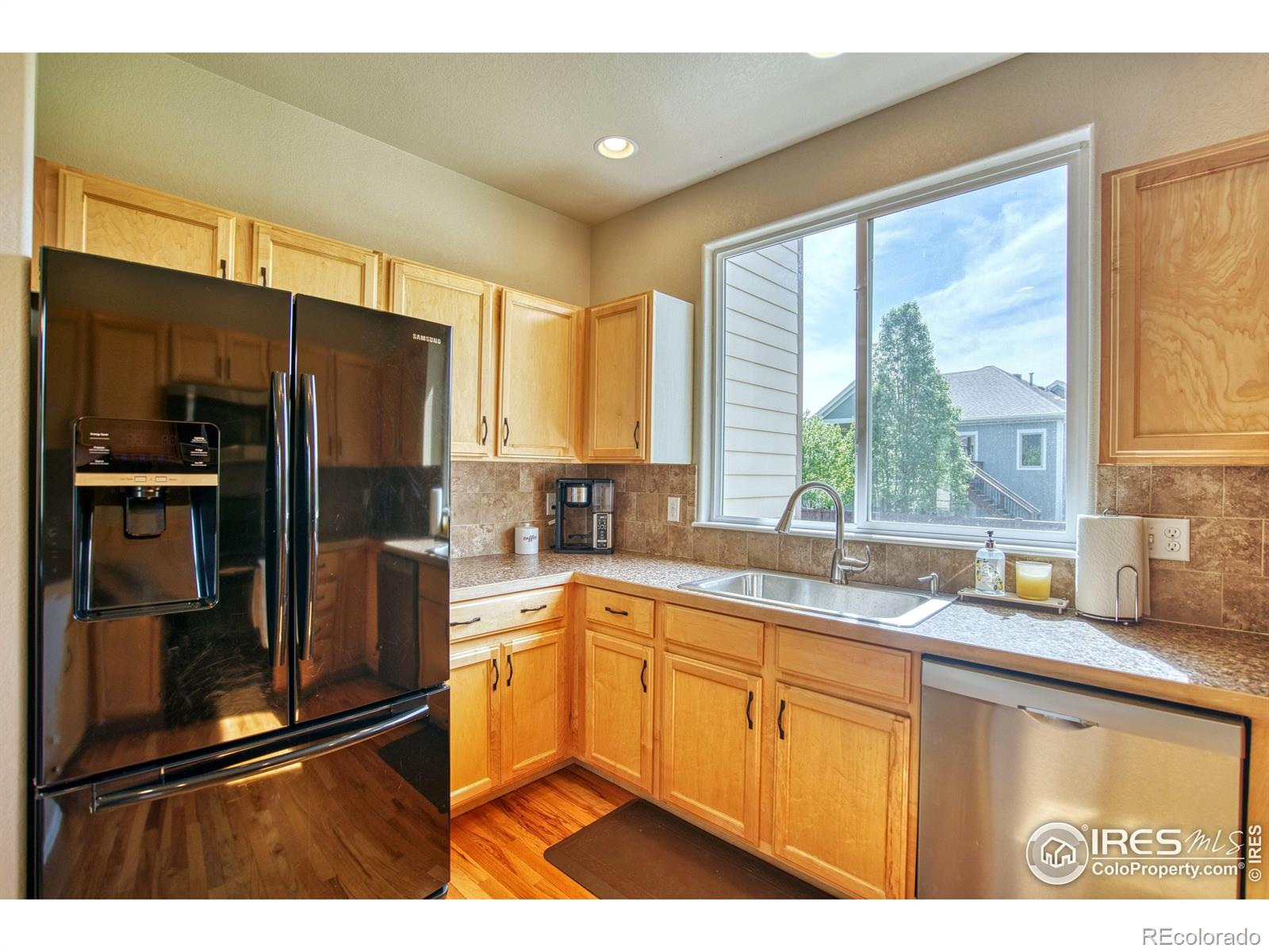 MLS Image #10 for 2069  vineyard court,windsor, Colorado
