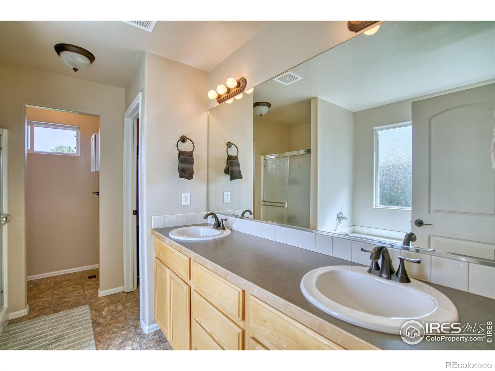 MLS Image #16 for 2069  vineyard court,windsor, Colorado
