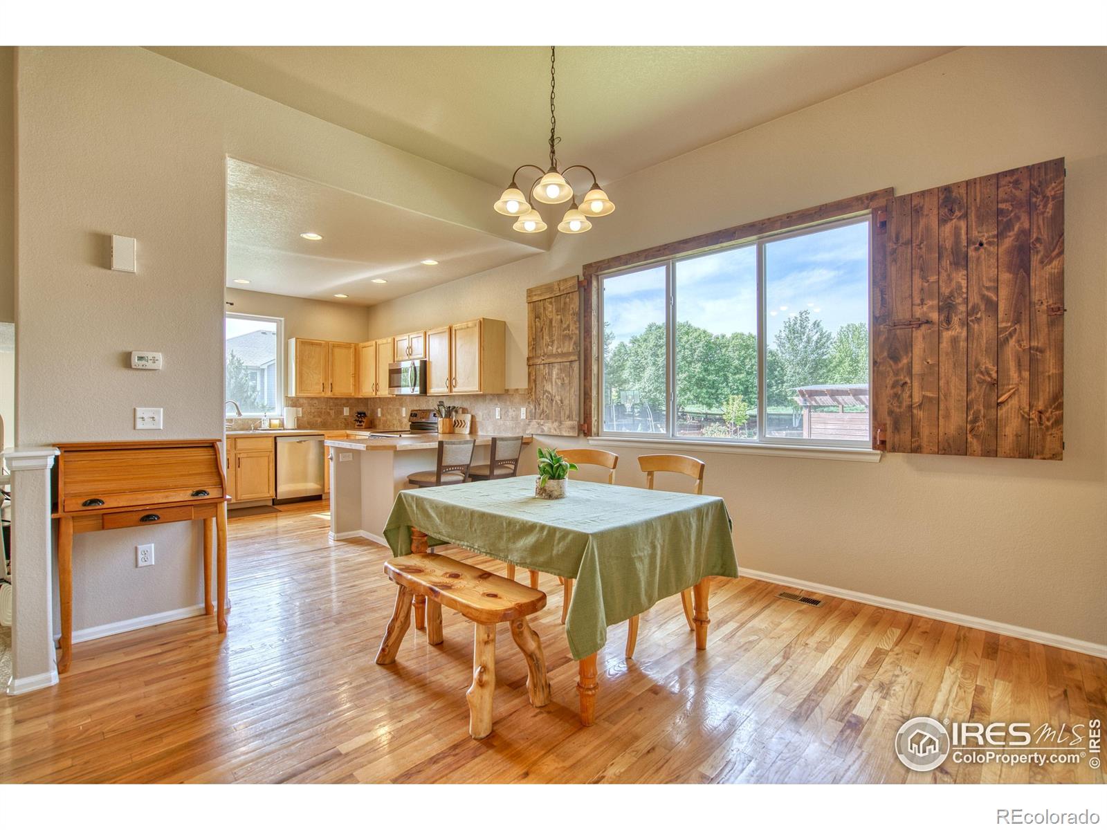 MLS Image #6 for 2069  vineyard court,windsor, Colorado