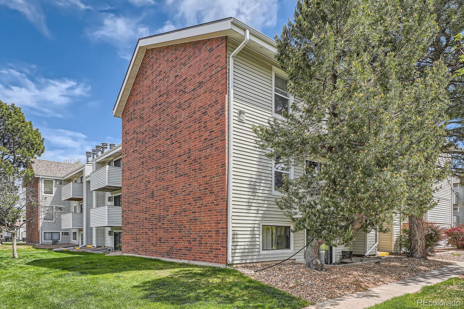MLS Image #25 for 10150 e virginia avenue,denver, Colorado