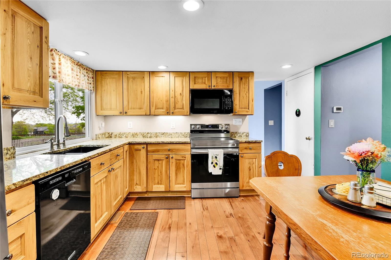 MLS Image #10 for 10925 w montana place,lakewood, Colorado