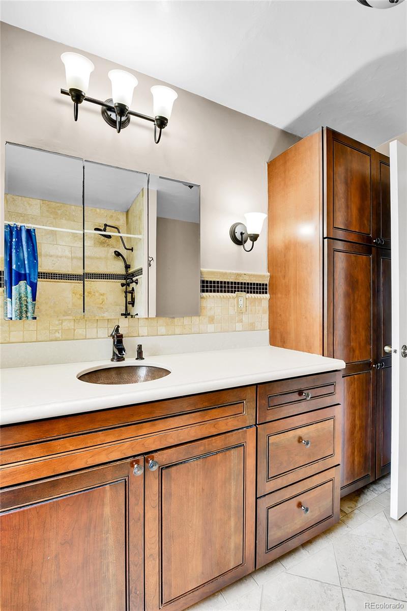 MLS Image #29 for 10925 w montana place,lakewood, Colorado
