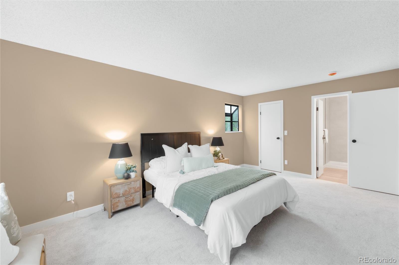 MLS Image #11 for 921 s walden street ,aurora, Colorado
