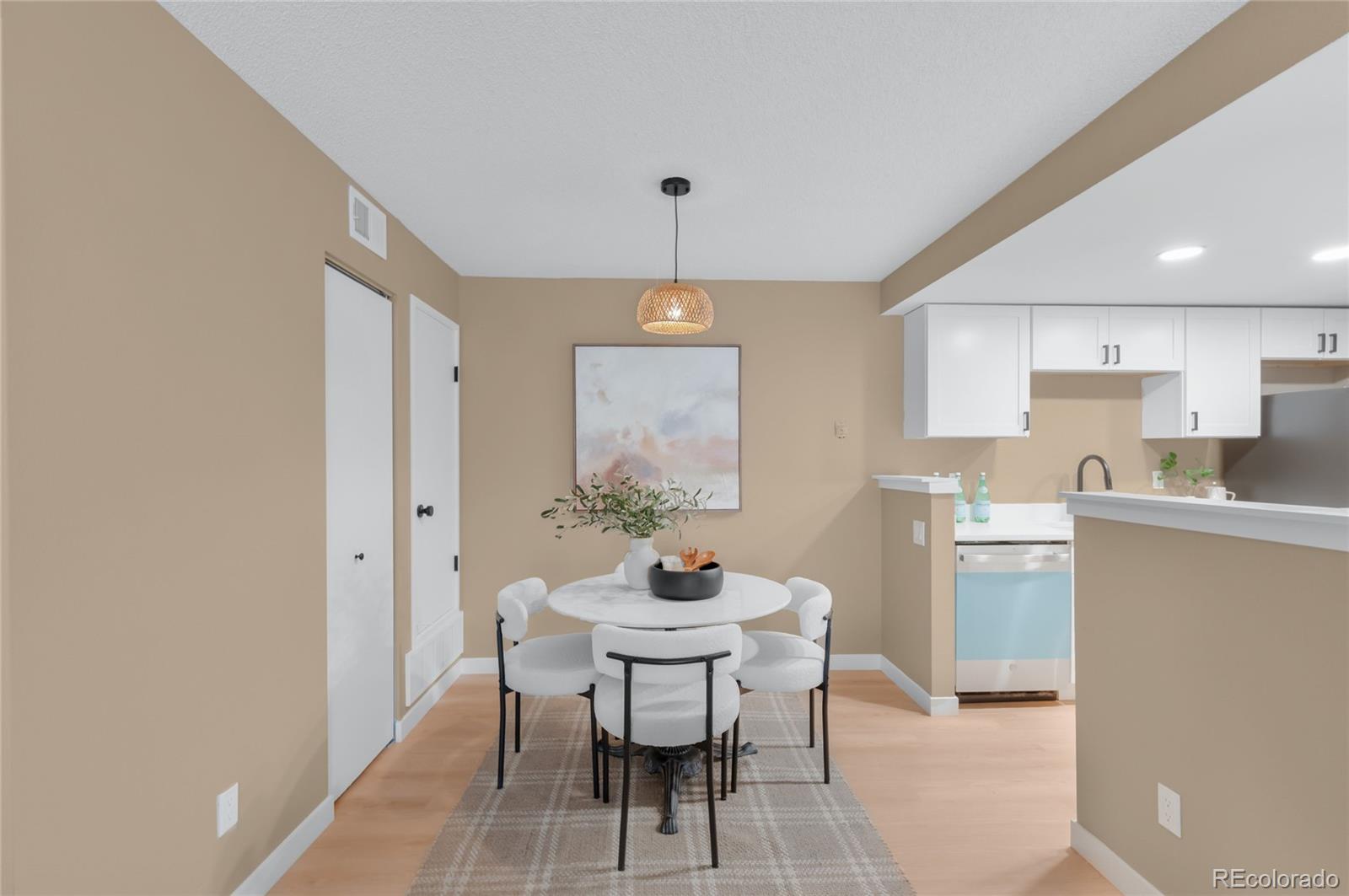 MLS Image #4 for 921 s walden street ,aurora, Colorado