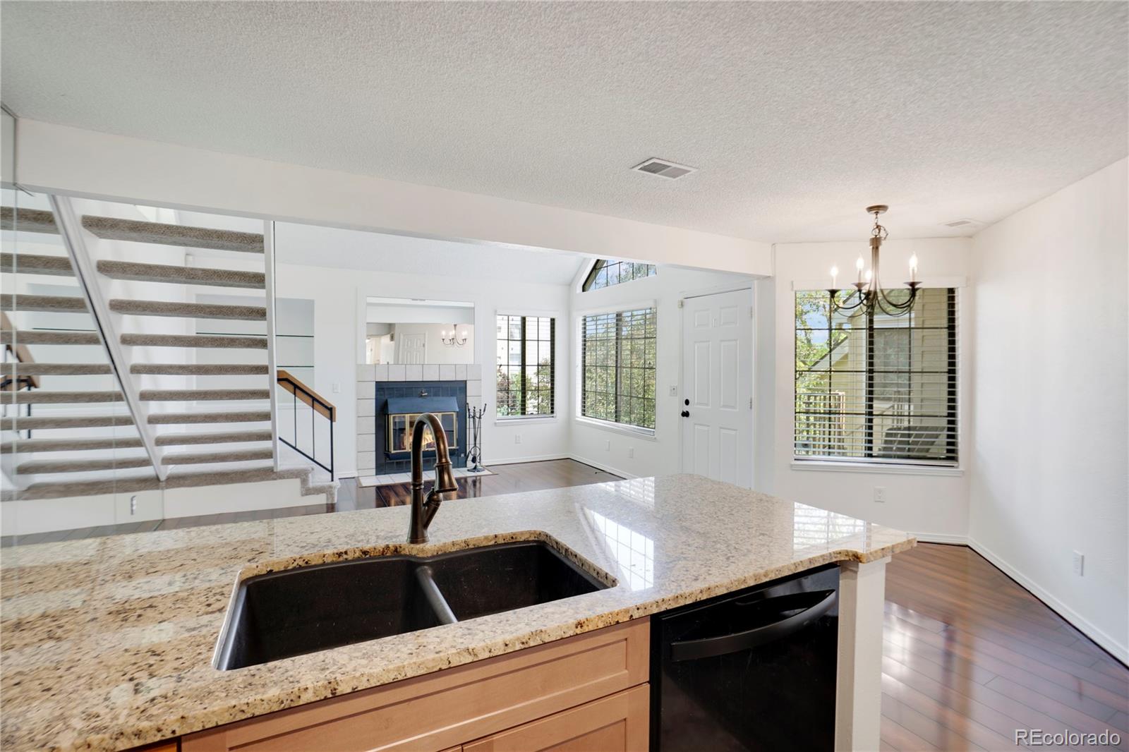 MLS Image #32 for 4802 e kentucky avenue,denver, Colorado