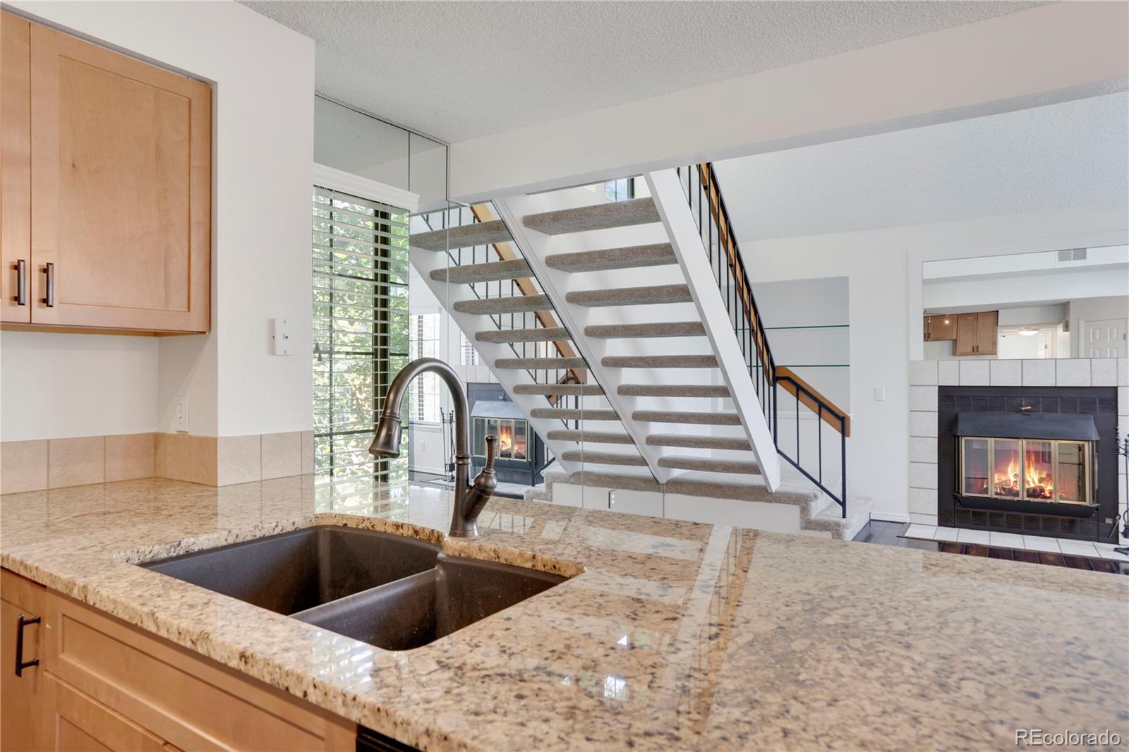 MLS Image #5 for 4802 e kentucky avenue,denver, Colorado