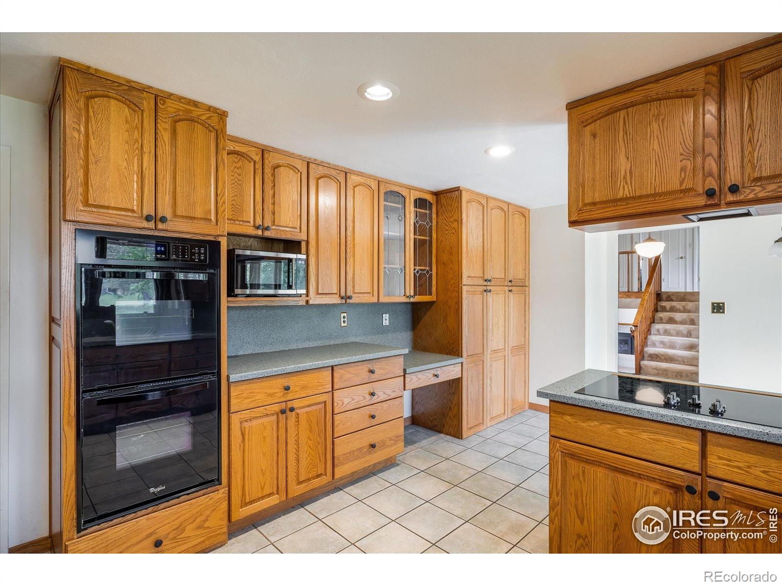 MLS Image #10 for 2117  stonehenge circle,lafayette, Colorado