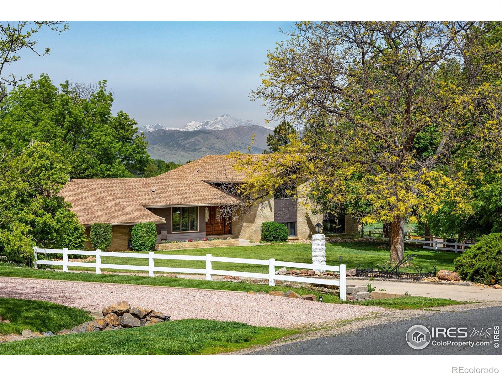MLS Image #2 for 2117  stonehenge circle,lafayette, Colorado