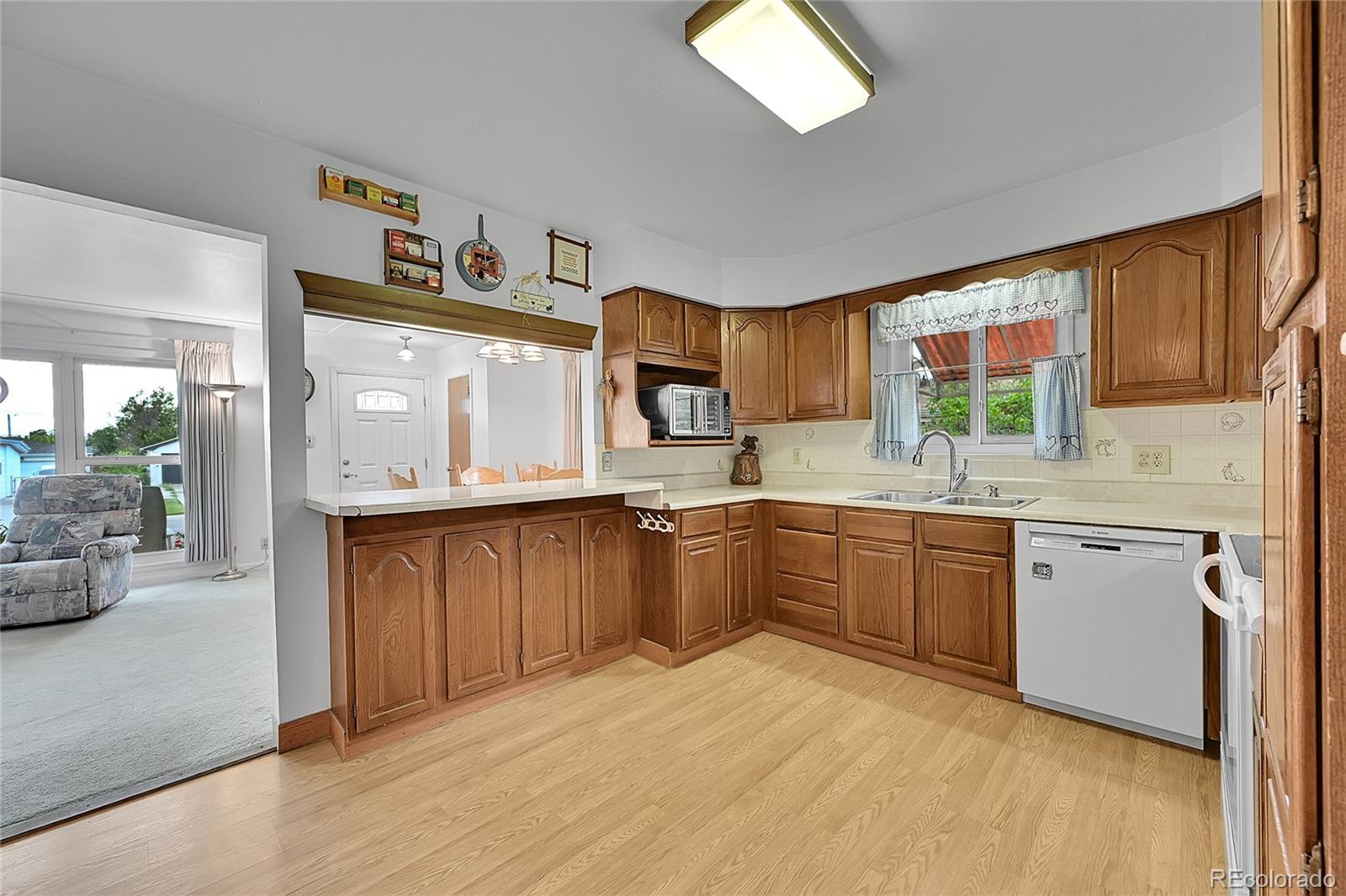 MLS Image #10 for 2121 w 73rd place,denver, Colorado