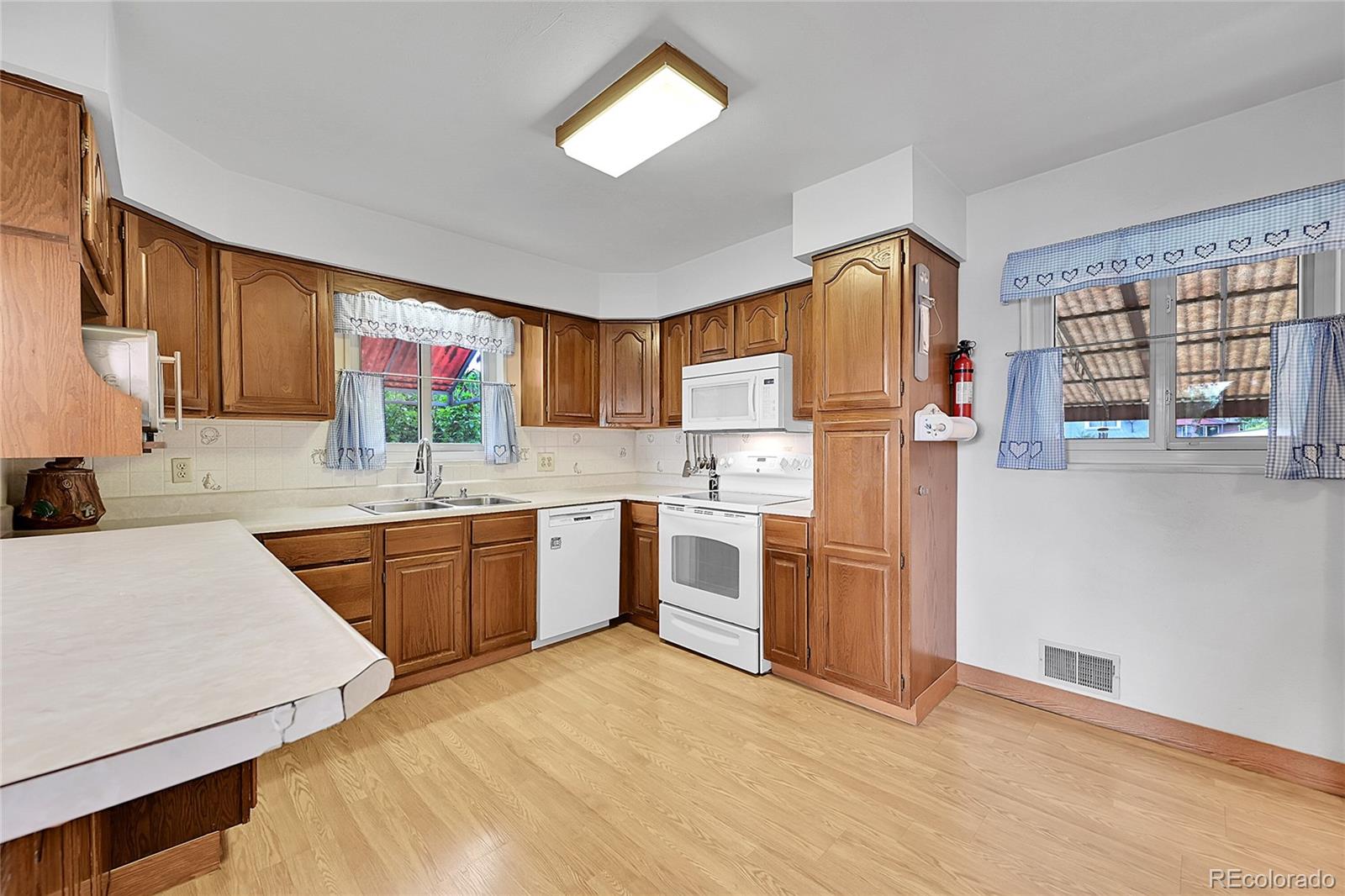 MLS Image #12 for 2121 w 73rd place,denver, Colorado