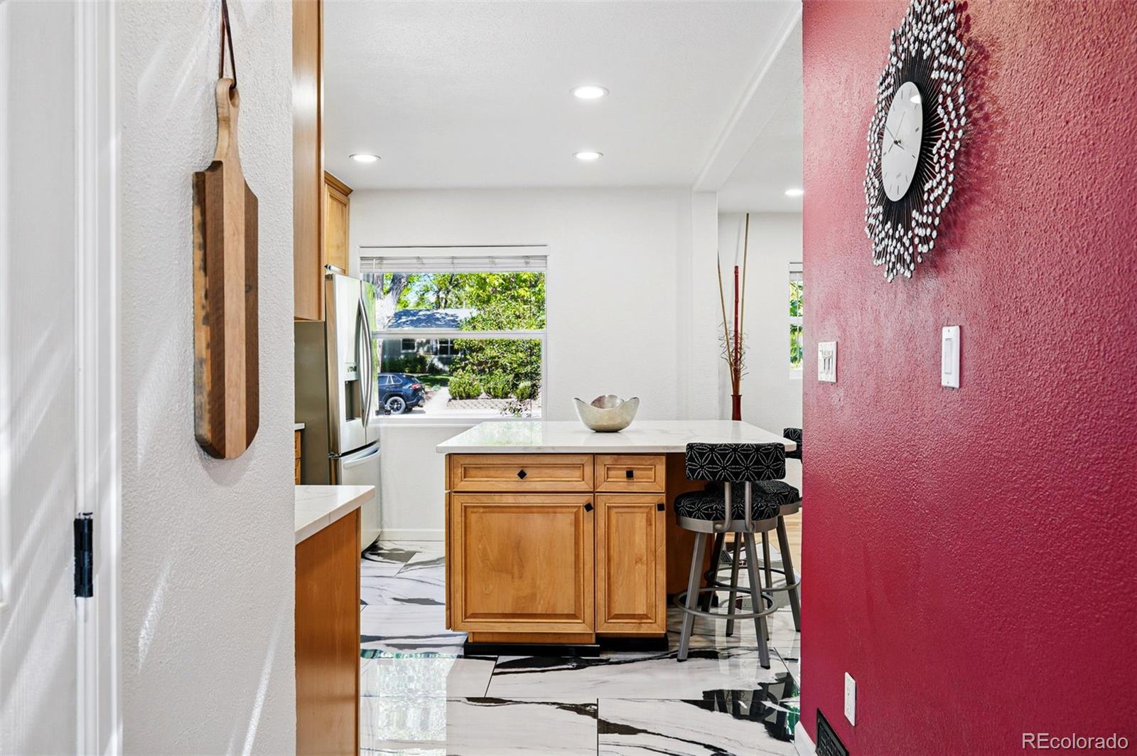 MLS Image #15 for 751  poplar street,denver, Colorado