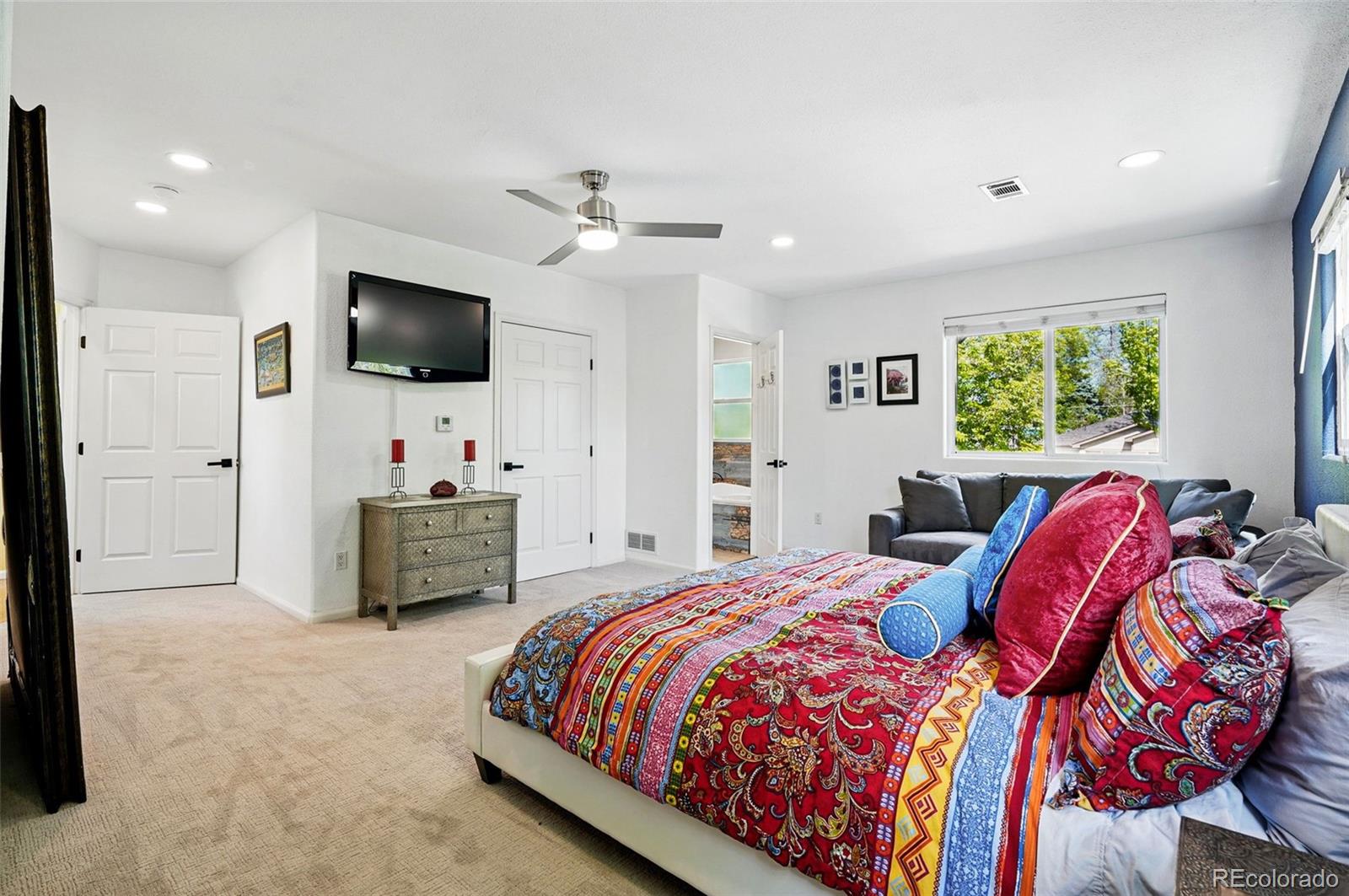 MLS Image #22 for 751  poplar street,denver, Colorado