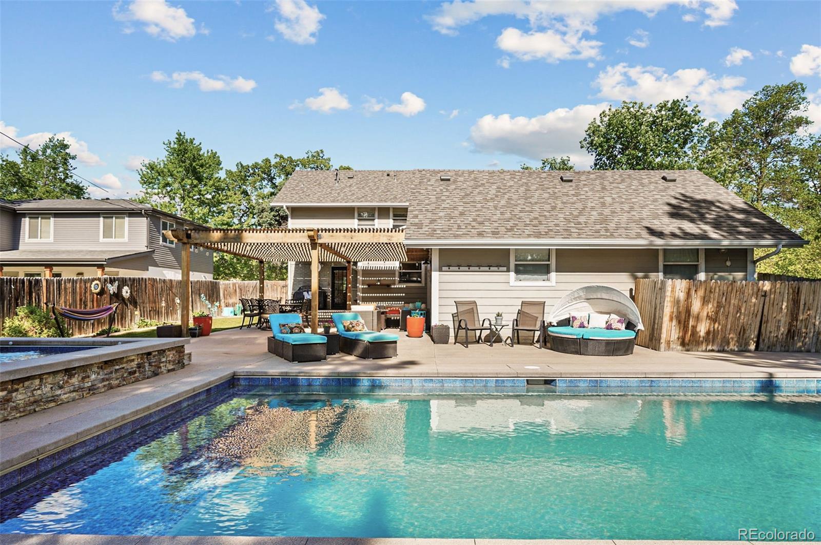 MLS Image #3 for 751  poplar street,denver, Colorado