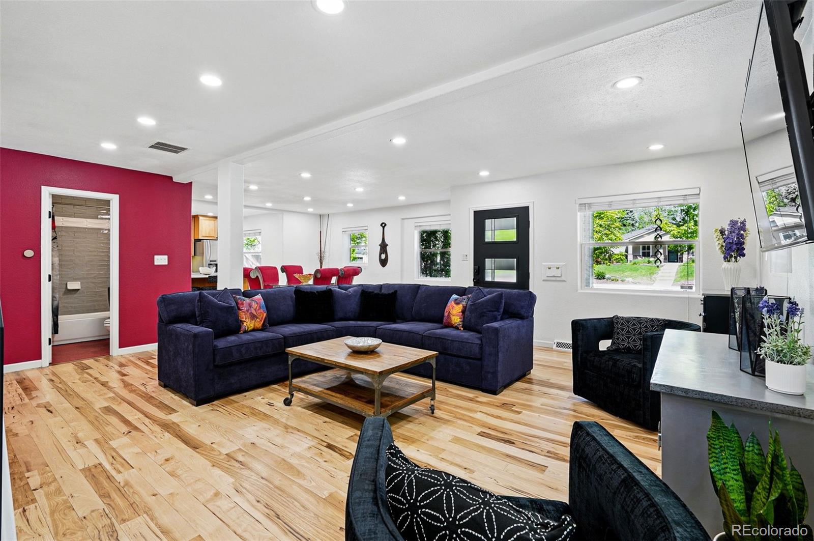MLS Image #7 for 751  poplar street,denver, Colorado