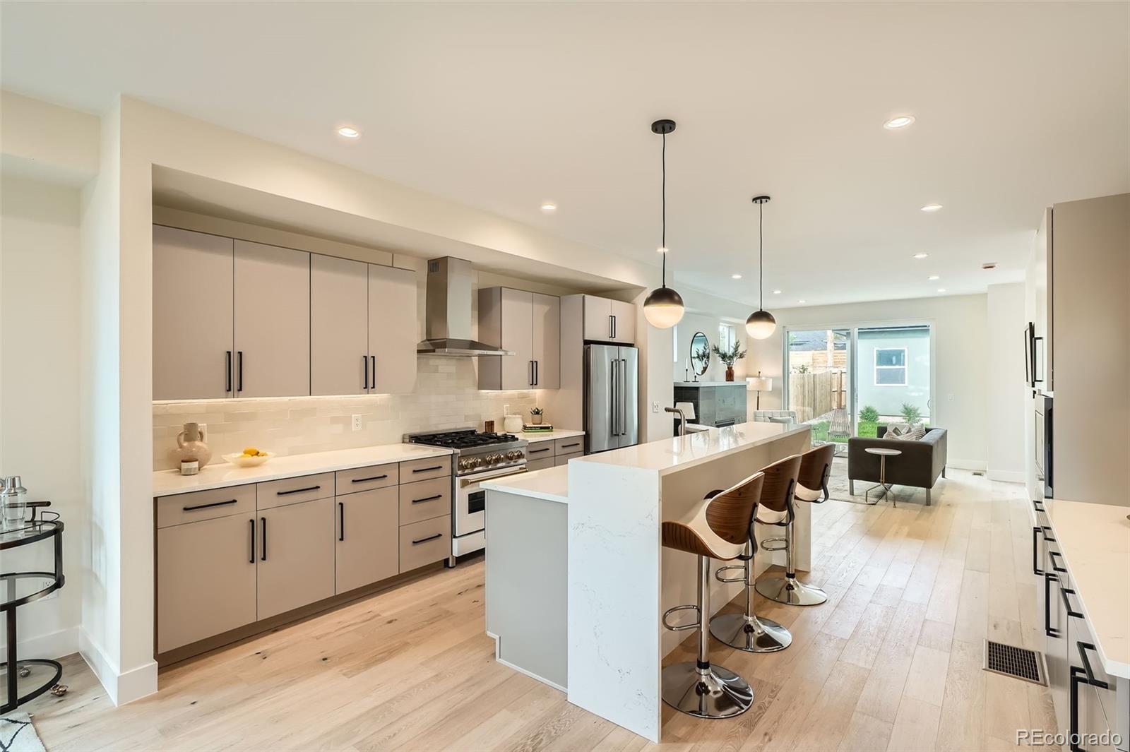 MLS Image #8 for 2466 s cherokee street,denver, Colorado