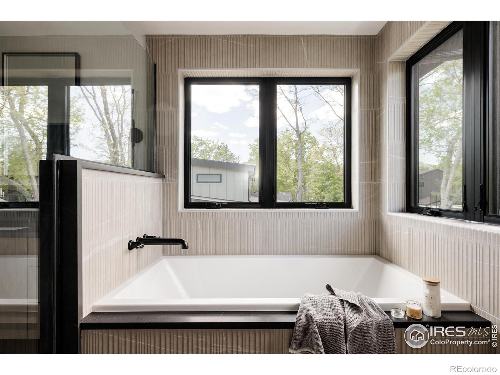 MLS Image #19 for 2595  glenwood drive,boulder, Colorado