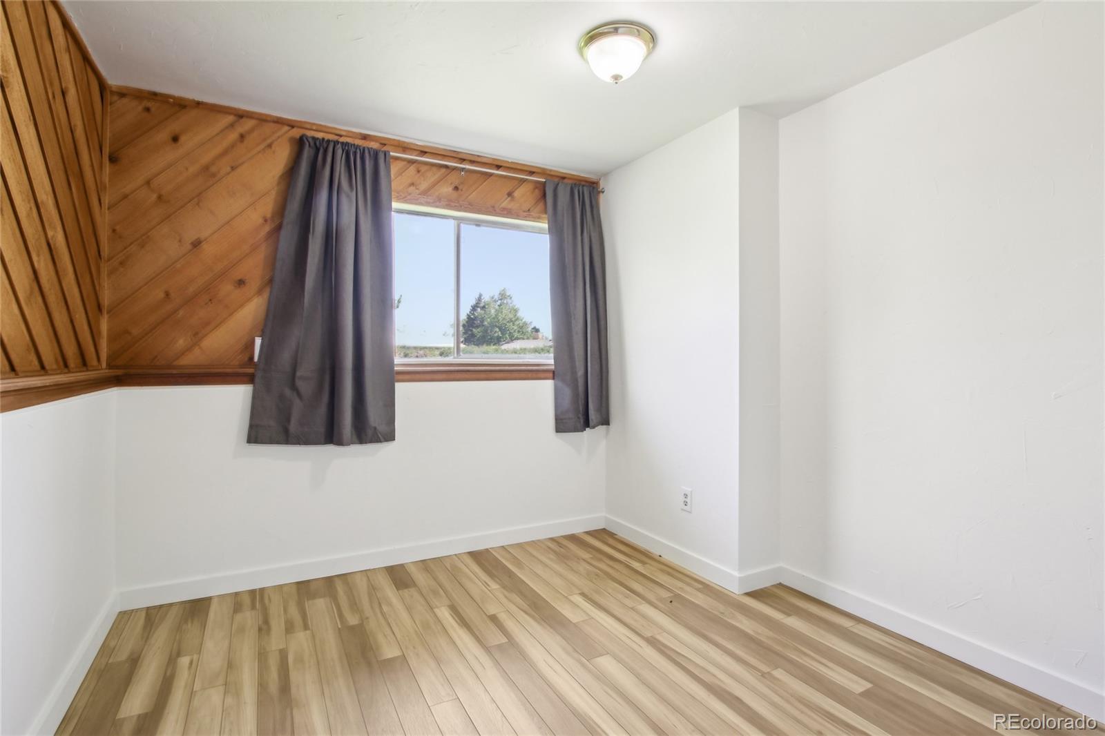 MLS Image #14 for 235  summit circle,lafayette, Colorado