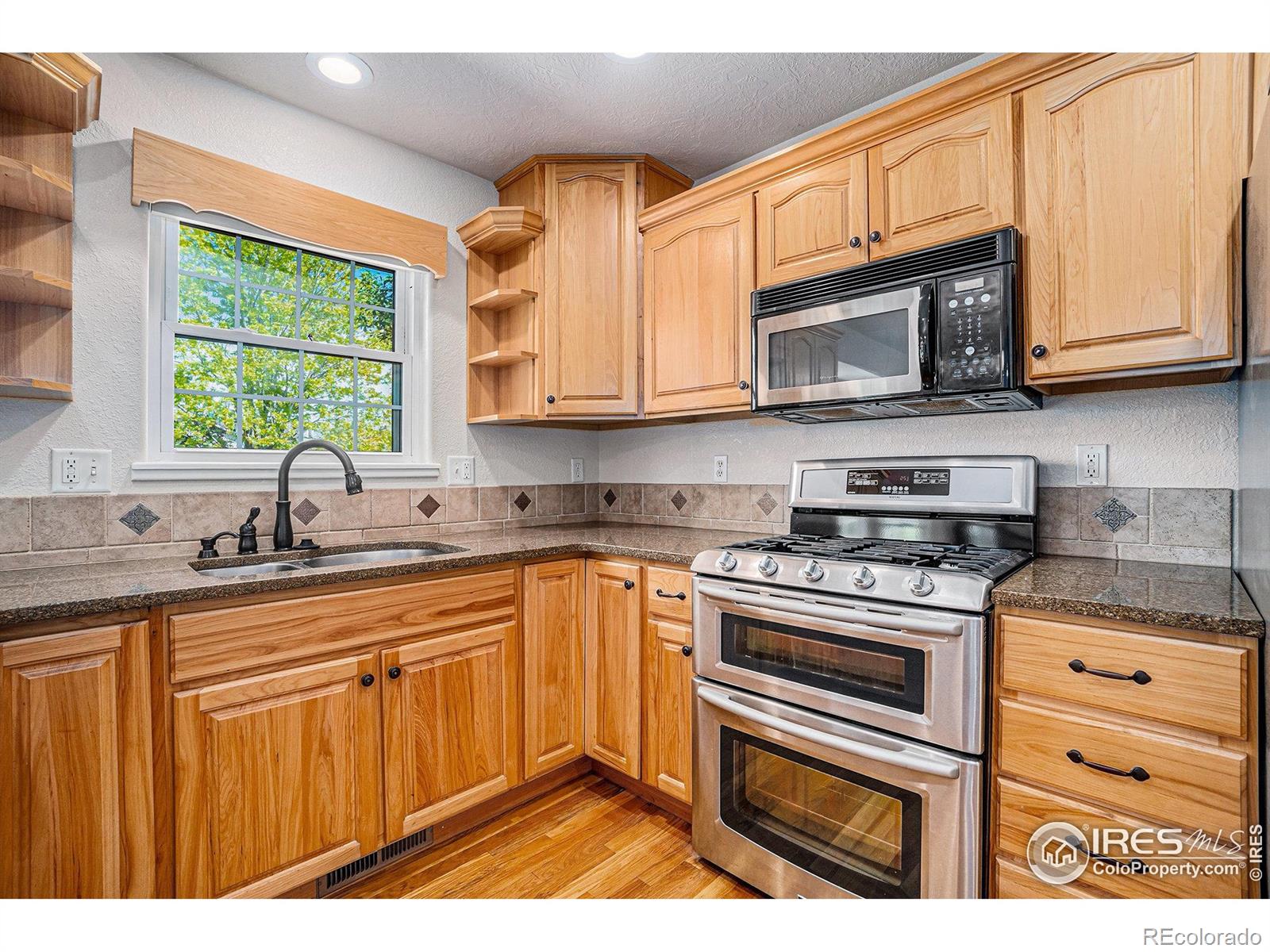 MLS Image #11 for 3102  54th avenue,greeley, Colorado