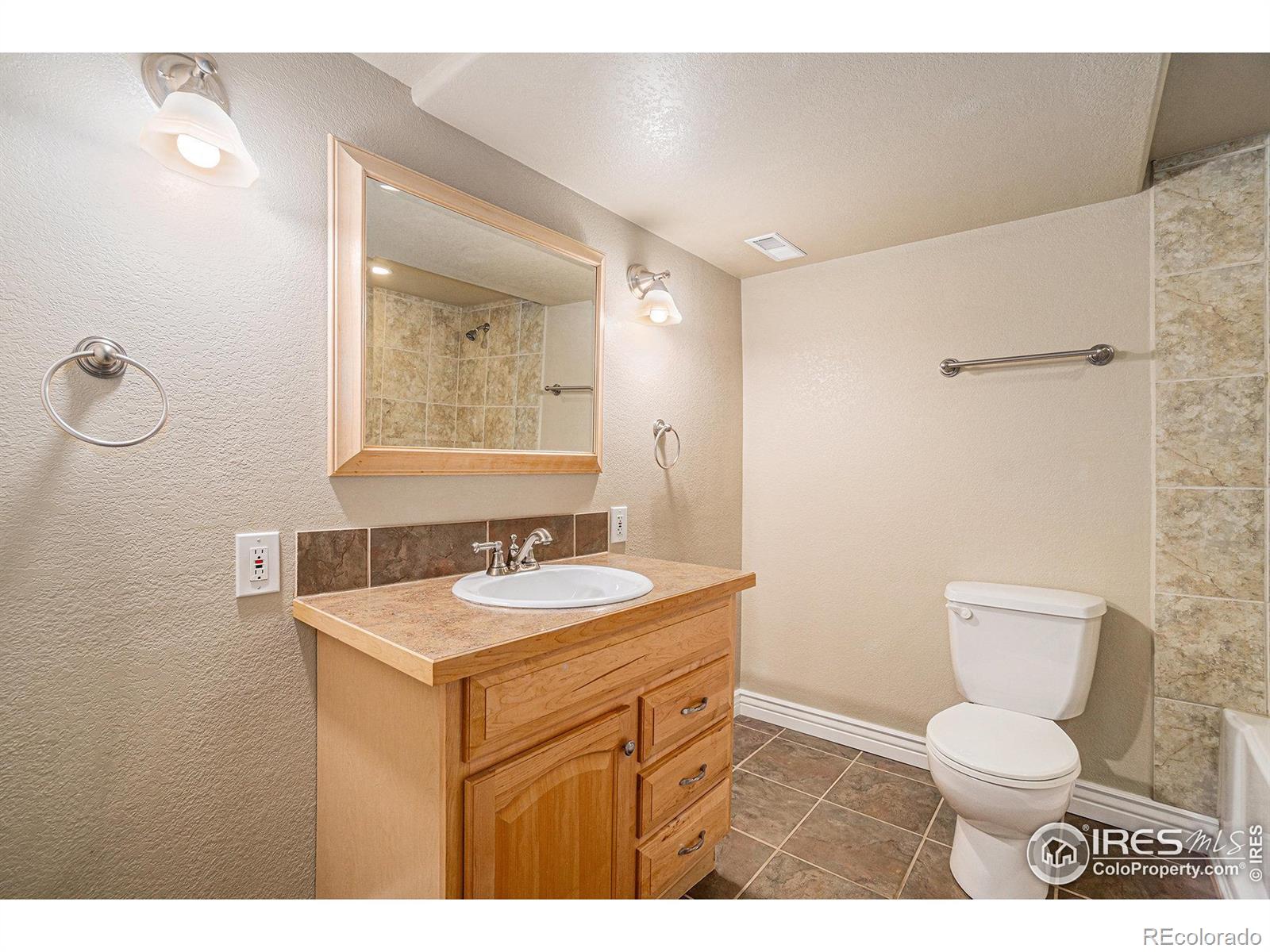 MLS Image #25 for 3102  54th avenue,greeley, Colorado
