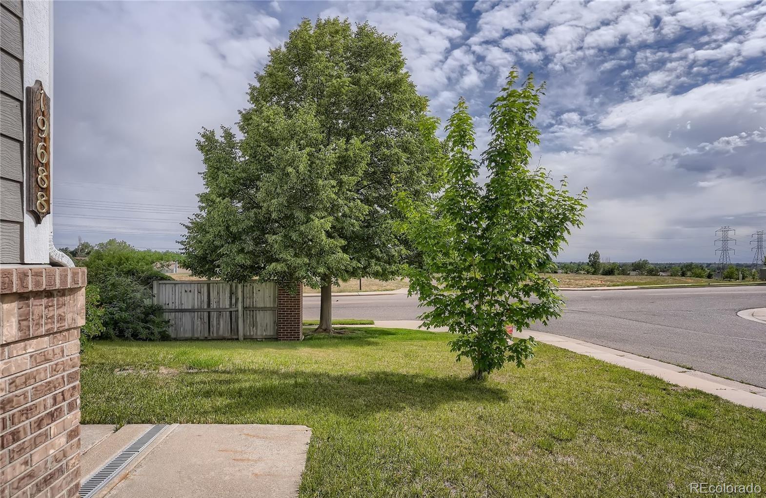 MLS Image #3 for 19688 e lasalle drive,aurora, Colorado