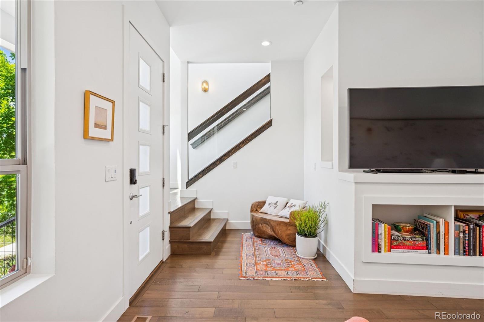MLS Image #4 for 4958  valentia court,denver, Colorado
