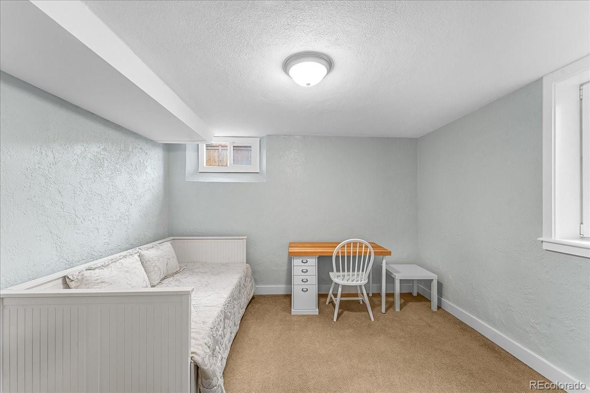 MLS Image #23 for 6023 e 6th avenue parkway,denver, Colorado