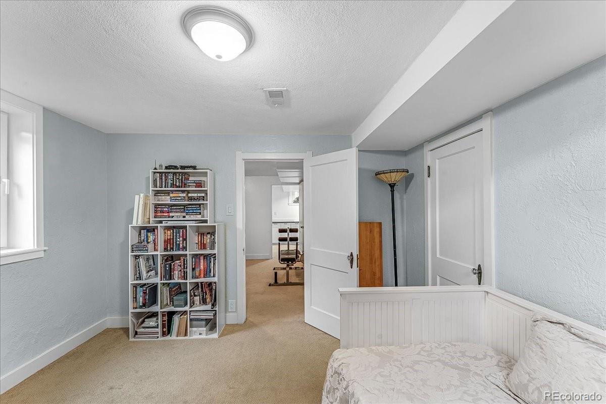 MLS Image #24 for 6023 e 6th avenue parkway,denver, Colorado