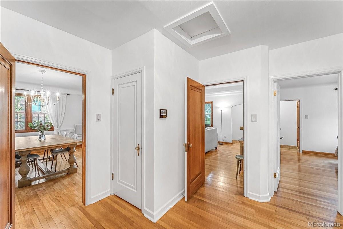 MLS Image #9 for 6023 e 6th avenue parkway,denver, Colorado