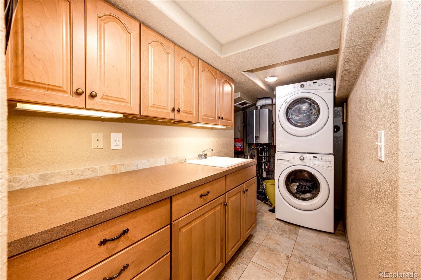 MLS Image #31 for 2965  wagner street,strasburg, Colorado