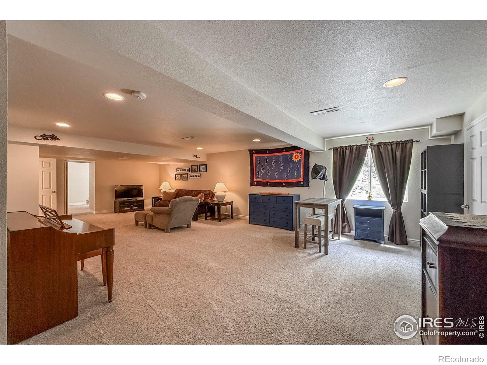 MLS Image #21 for 13642  wrangler way,mead, Colorado