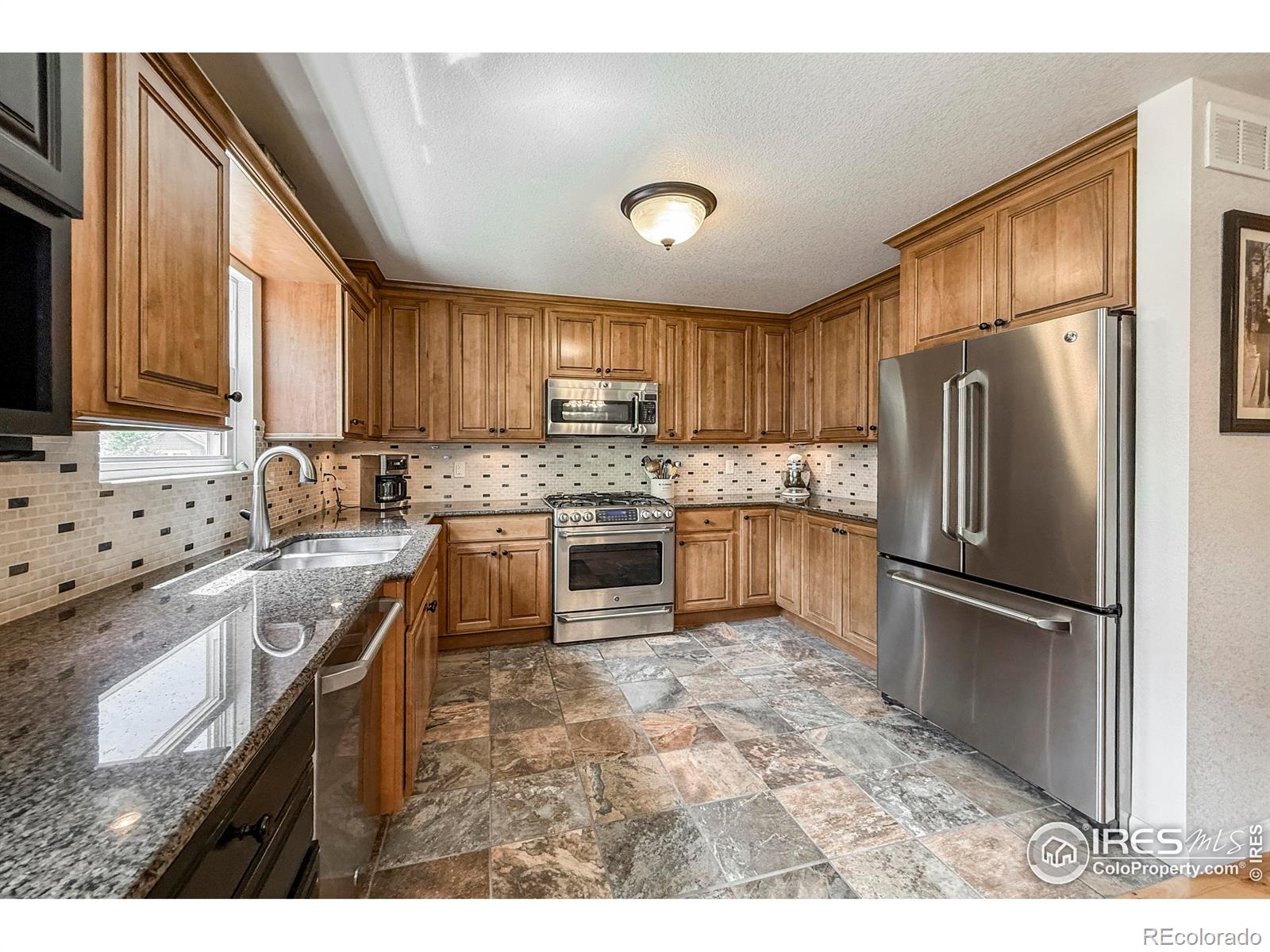 MLS Image #7 for 13642  wrangler way,mead, Colorado