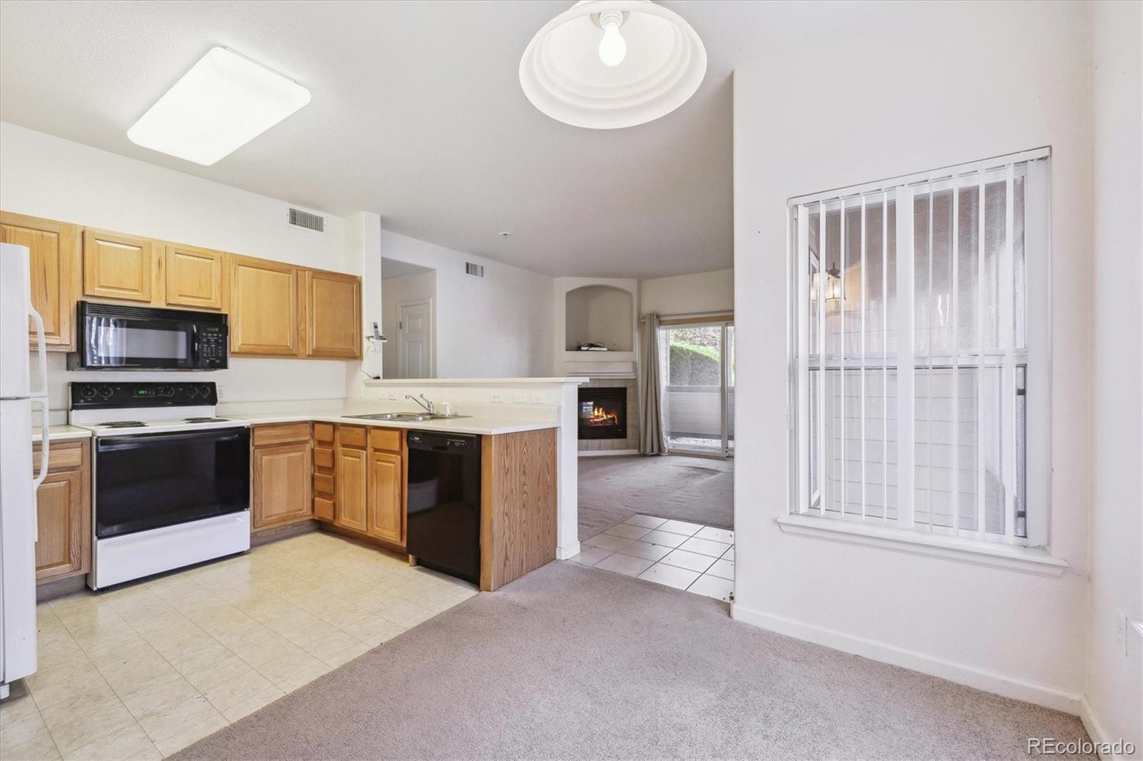 MLS Image #3 for 4875 s balsam way,littleton, Colorado