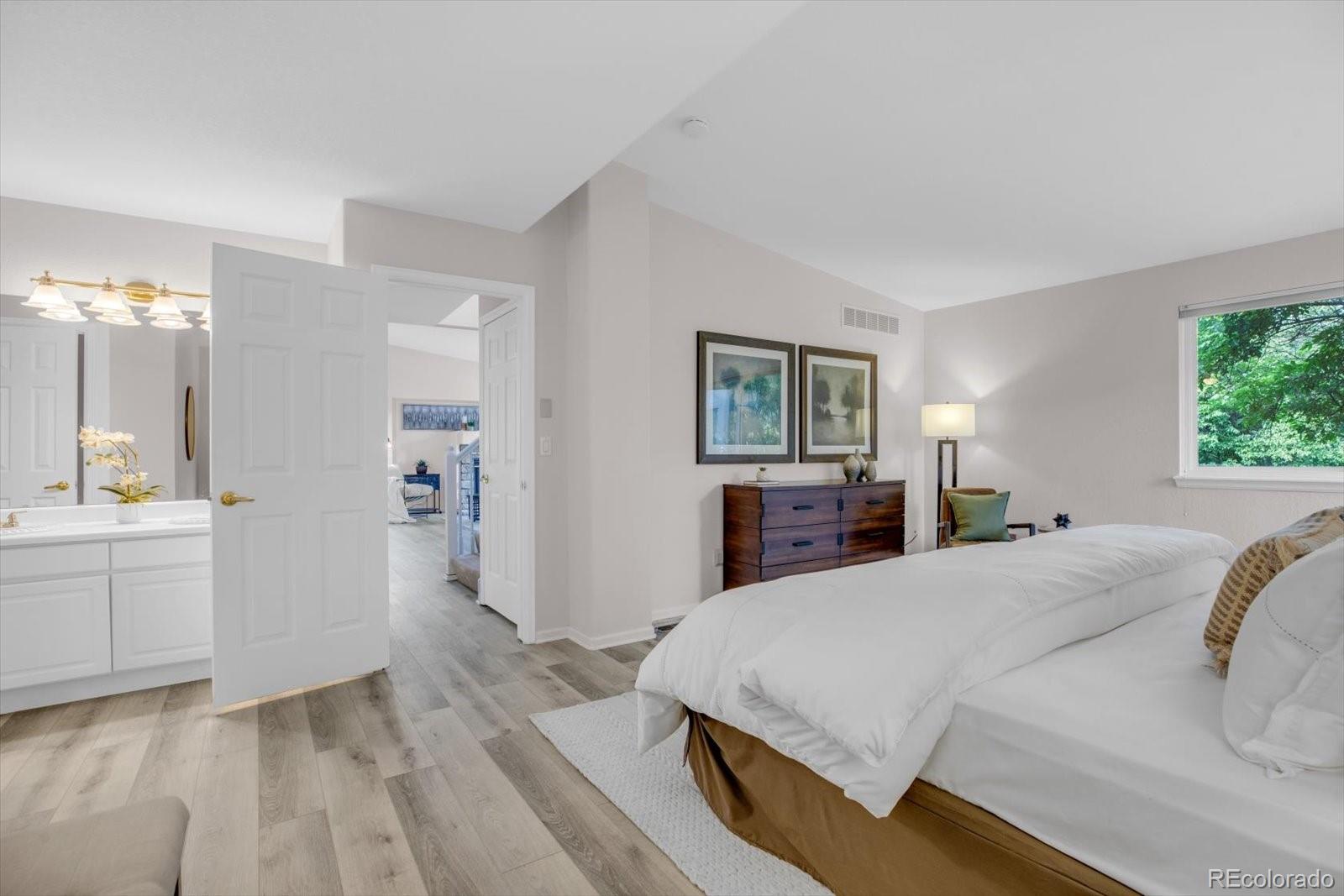 MLS Image #14 for 11585  decatur street,denver, Colorado