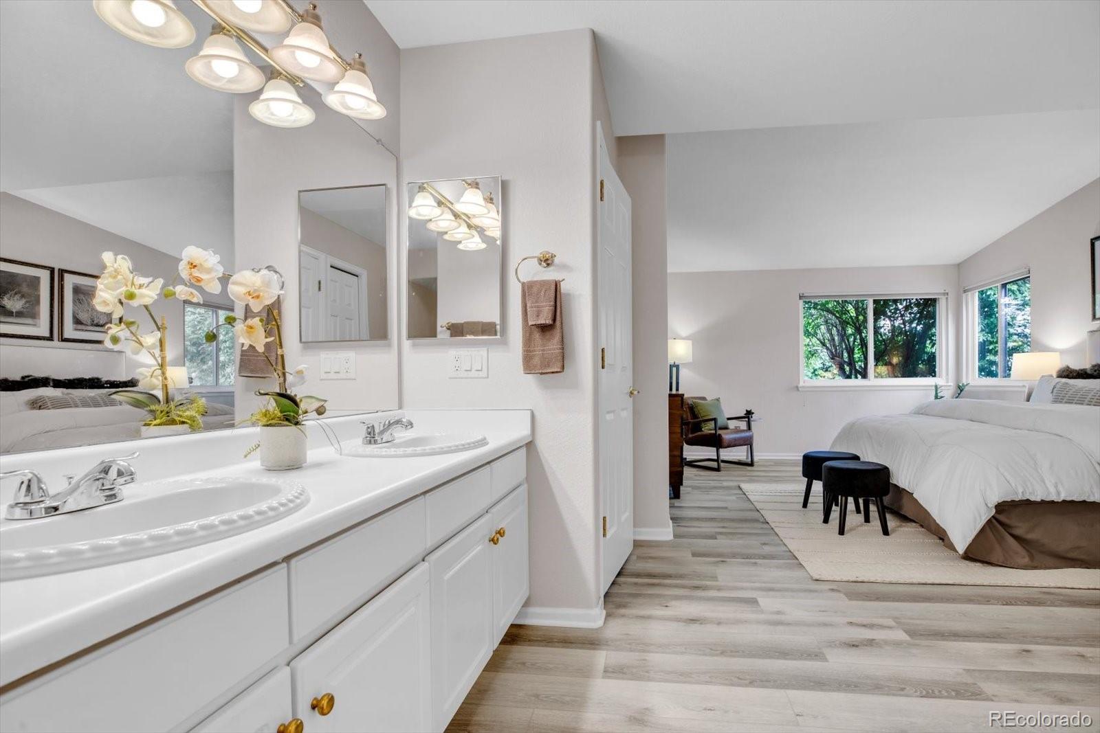 MLS Image #19 for 11585  decatur street,denver, Colorado