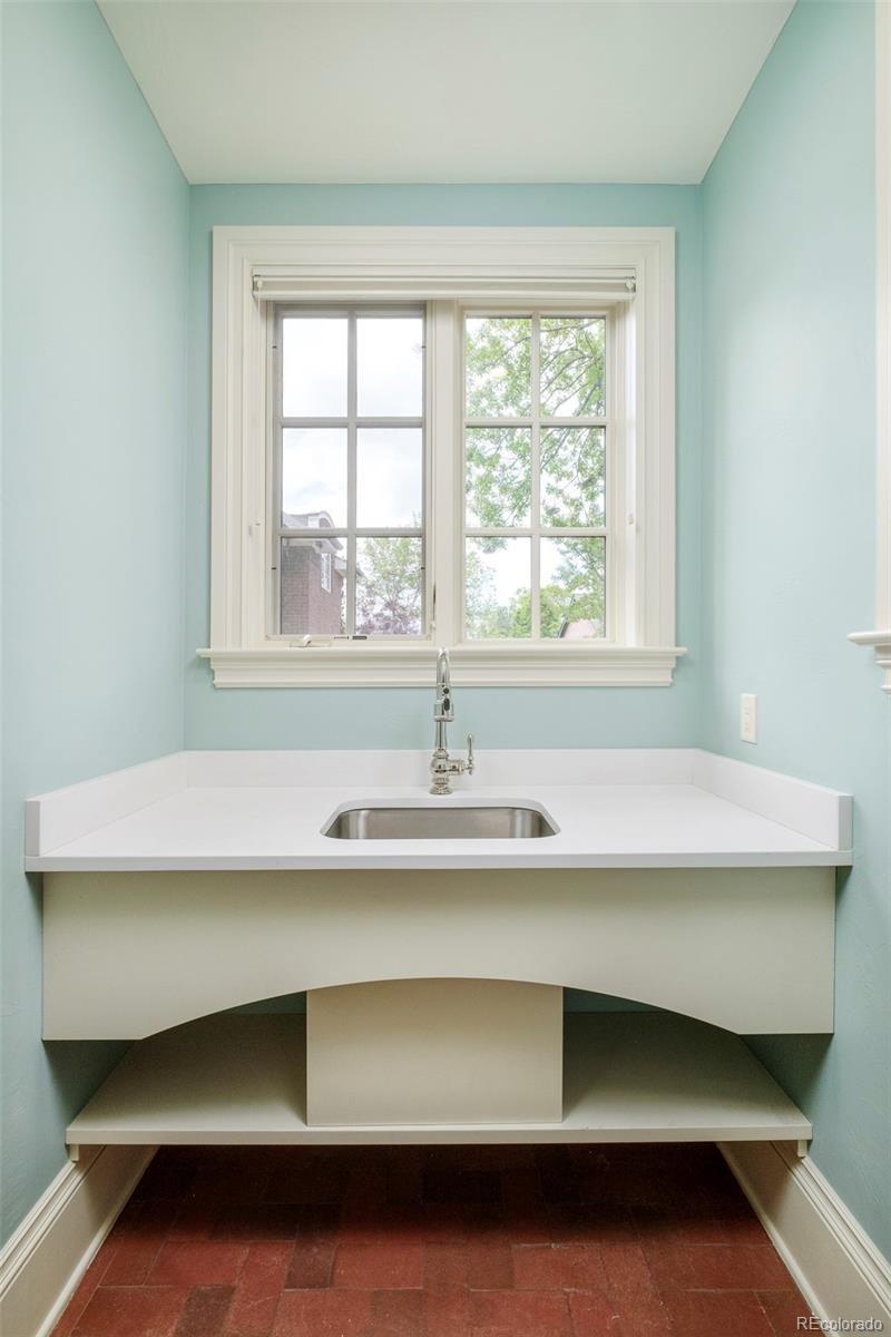MLS Image #19 for 958 s columbine street,denver, Colorado