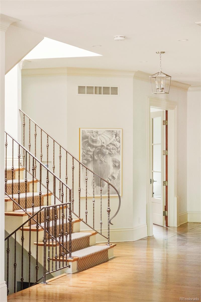 MLS Image #20 for 958 s columbine street,denver, Colorado