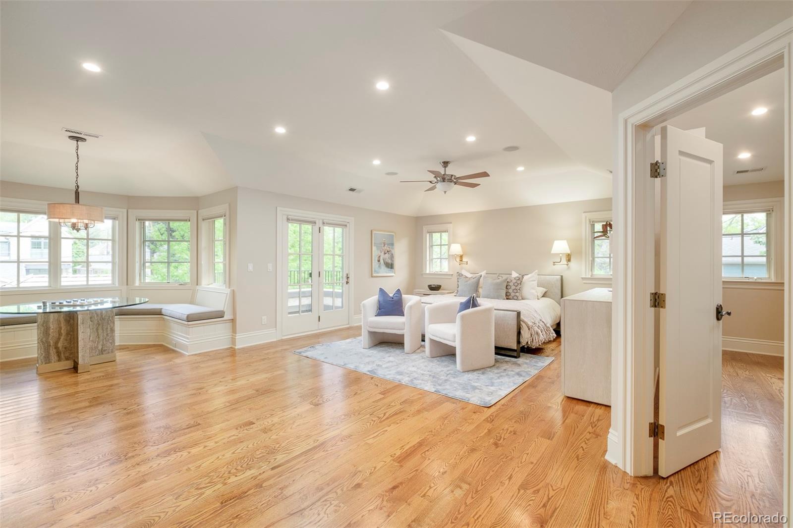 MLS Image #23 for 958 s columbine street,denver, Colorado