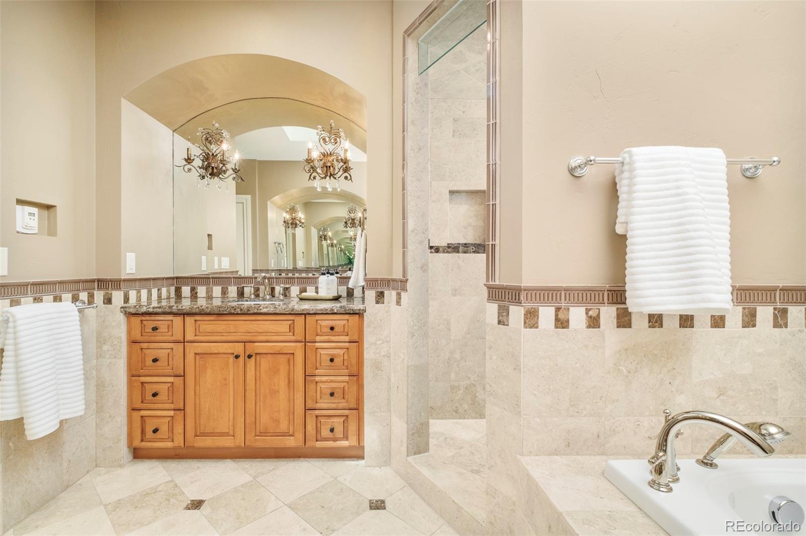 MLS Image #30 for 958 s columbine street,denver, Colorado