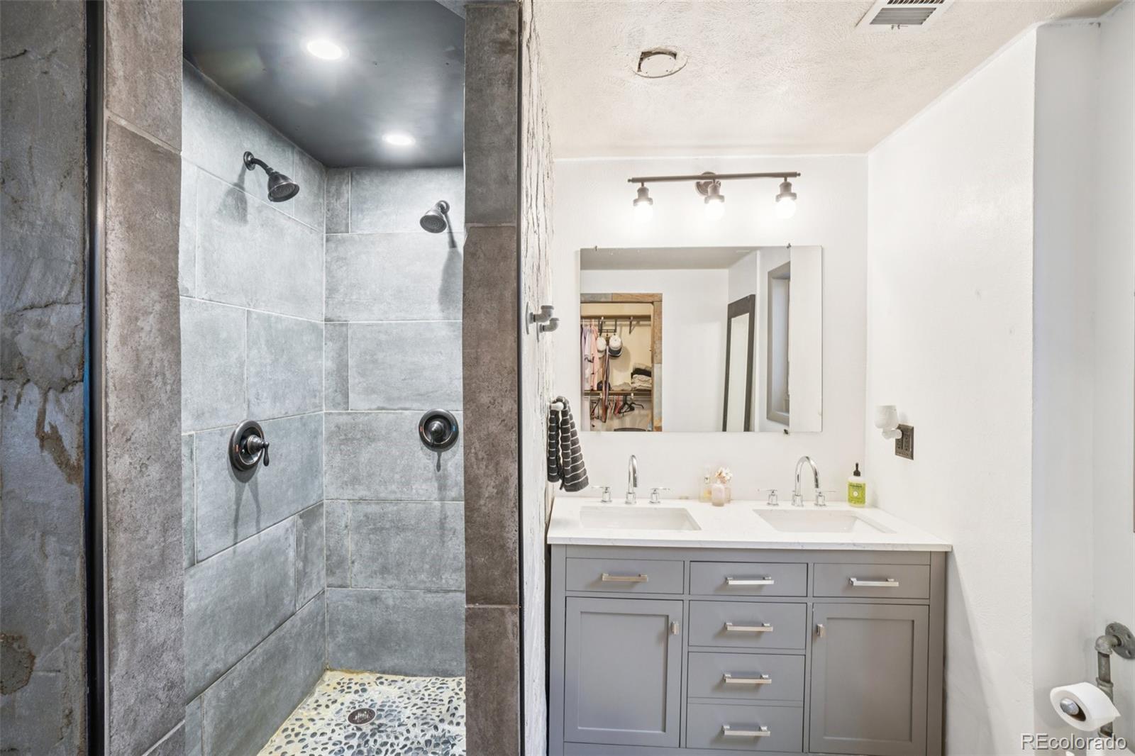 MLS Image #12 for 6678 s arapahoe drive,littleton, Colorado