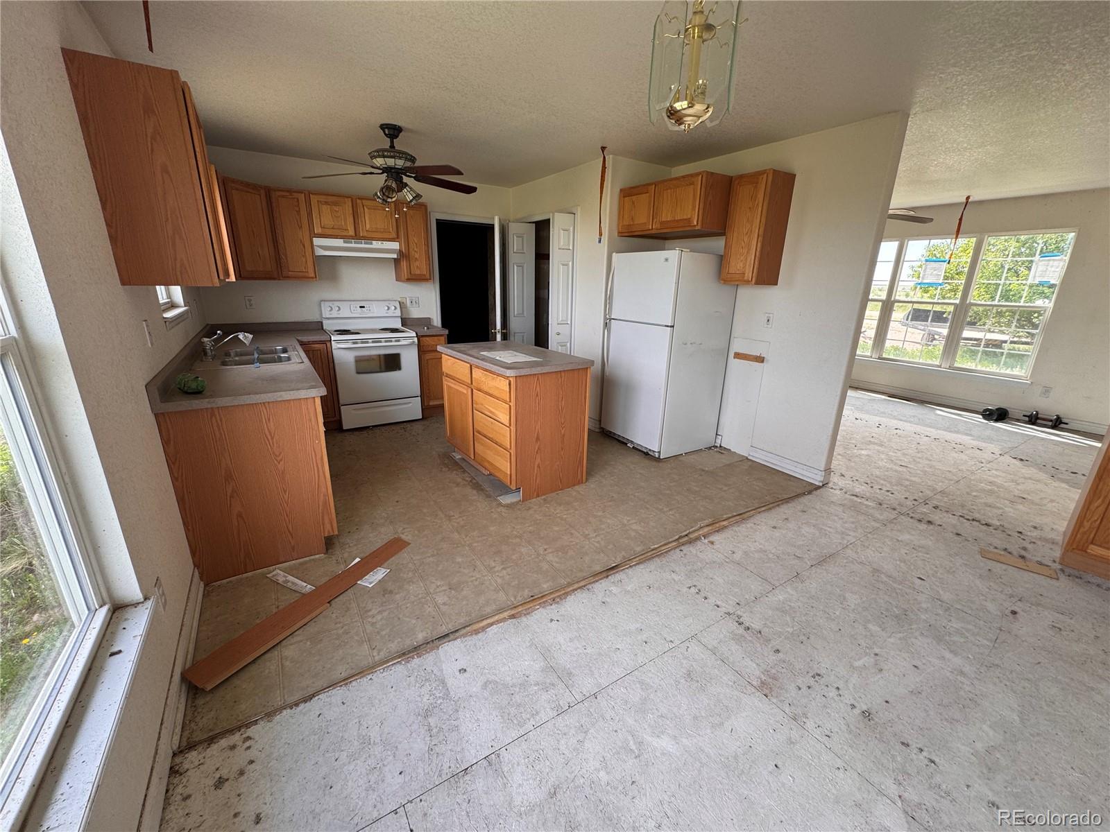 MLS Image #3 for 38423  county road 166 ,agate, Colorado
