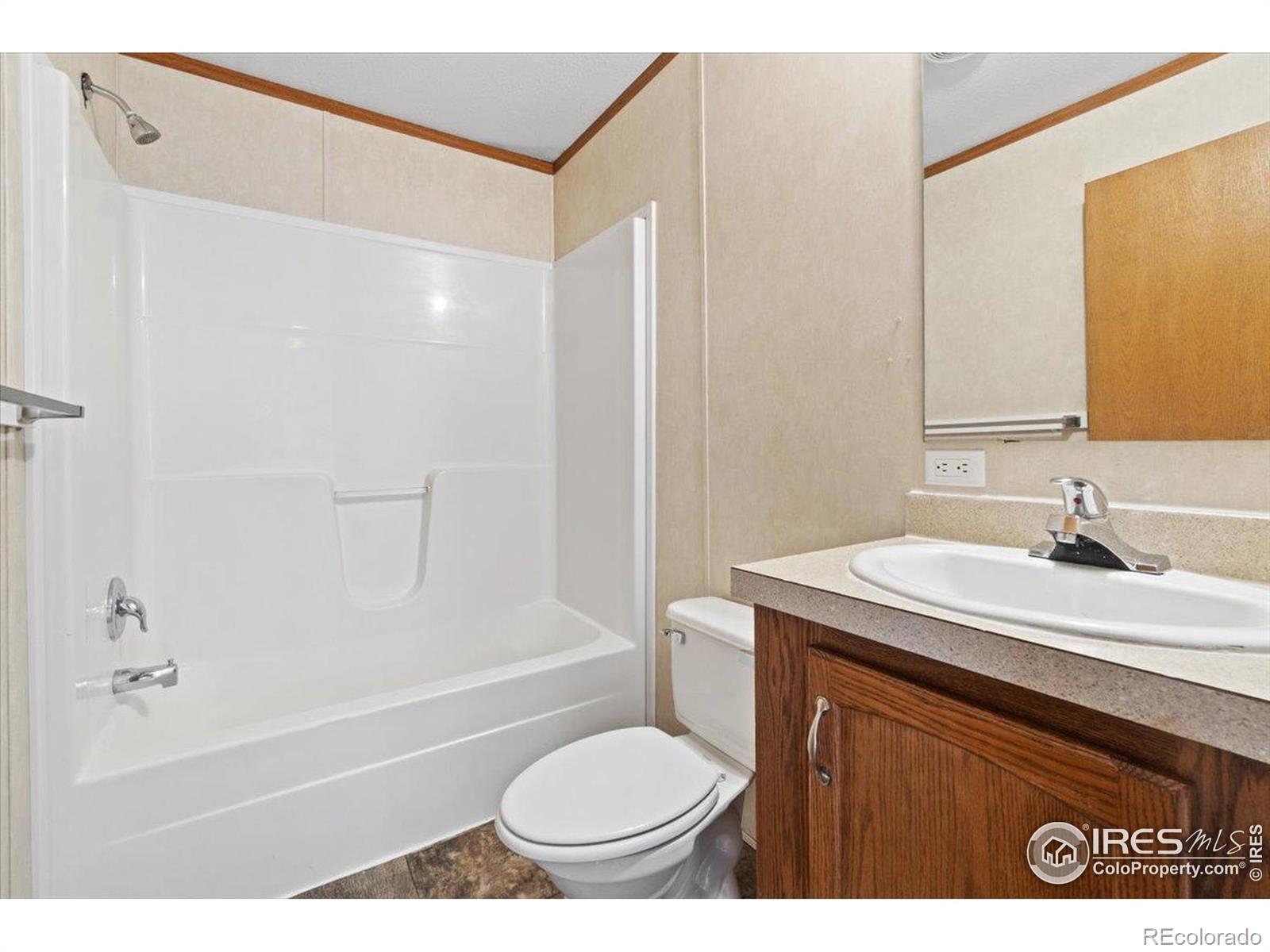 MLS Image #13 for 830  1st street,pierce, Colorado
