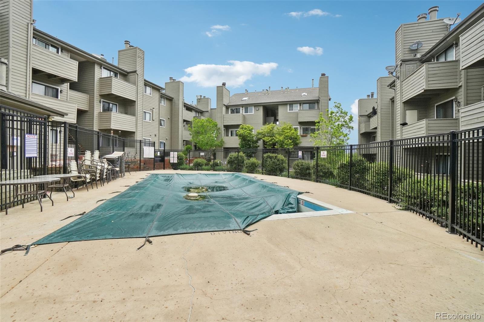 MLS Image #13 for 3100 s federal boulevard,denver, Colorado