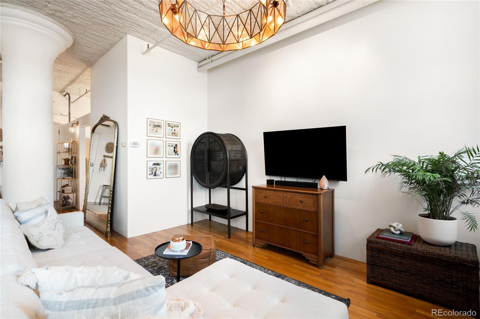 MLS Image #14 for 2261  blake street 2g,denver, Colorado