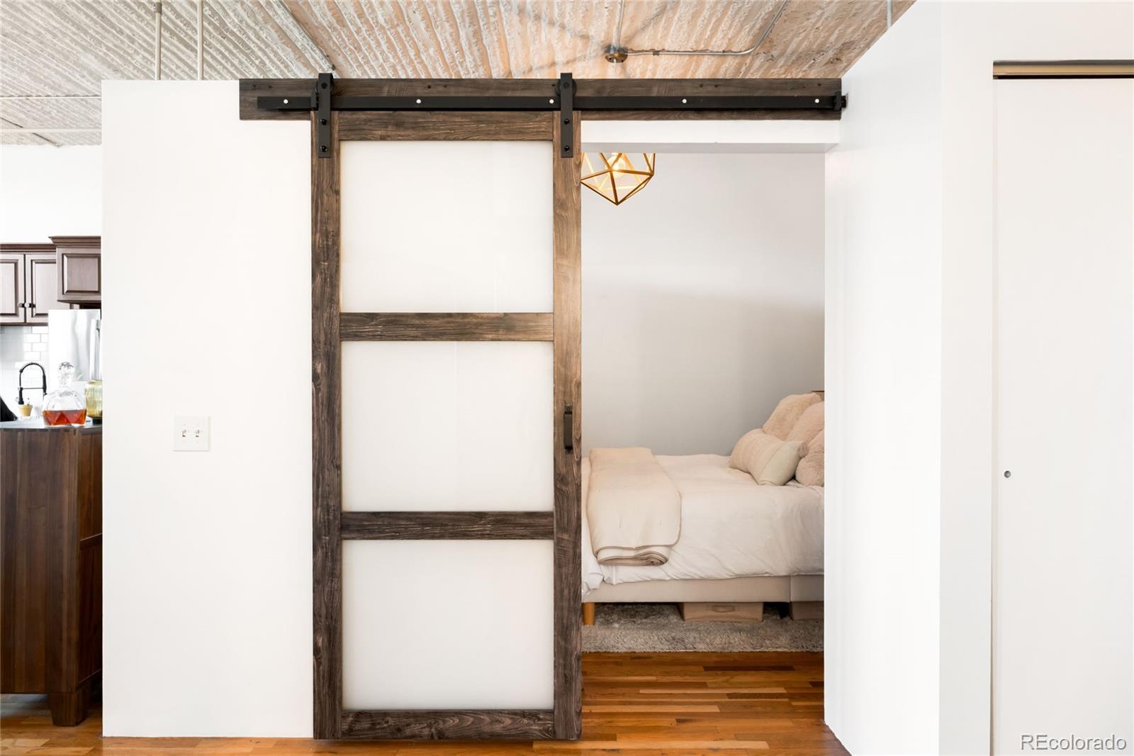MLS Image #15 for 2261  blake street 2g,denver, Colorado